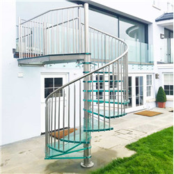 Single Family Customized Staircase Design Outdside The House 