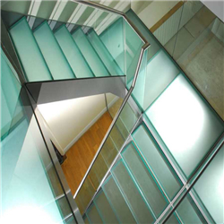Double stringers laminated glass tread straight staircase with glass railings PR-T114