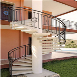 Large Outdoor Staircase Carbon Steel Spiral Staircase With Metal Railing 